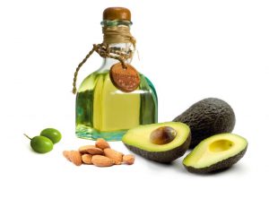 Avocado and Nuts as Sources of B Vitamin Complex to fight against dandruff