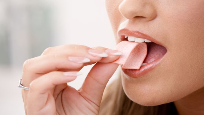 taking chewing gum - What Side To Lay On For Acid Reflux